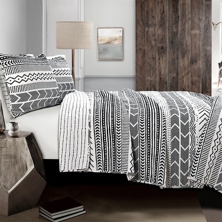 Lush Decor Hygge Geometric Pattern 3-piece Quilt Set