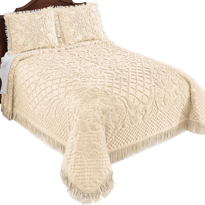 Soft & Luxurious Diamond Pattern Bella Chenille Bedspread