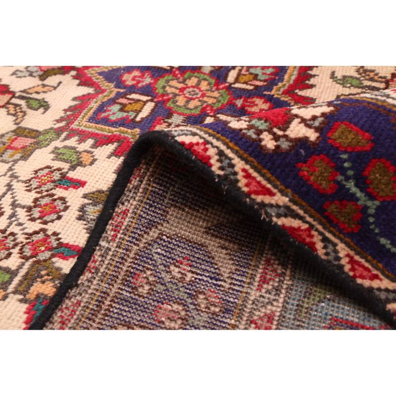 ECARPETGALLERY Hand-knotted Andelz Red Wool Rug - 4'7 x 6'6