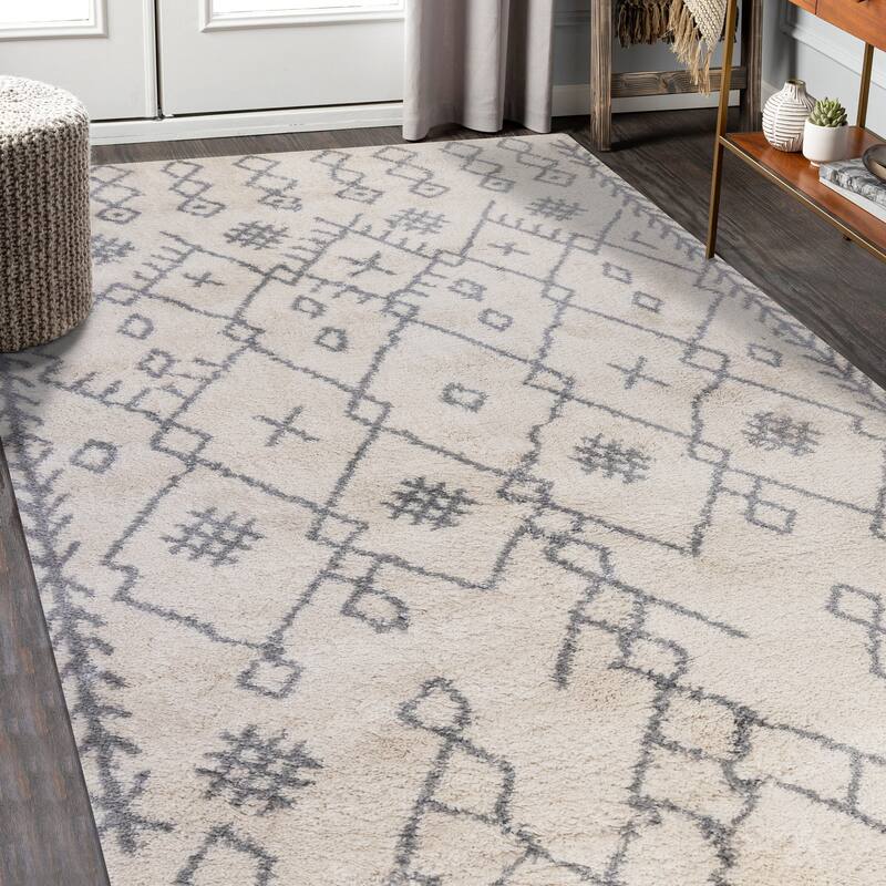 Aspen Emara Southwestern Geometric Shag Area Rug - 5' x 7'6"