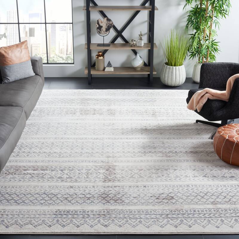SAFAVIEH Carnegie Heimke Modern Moroccan Rug