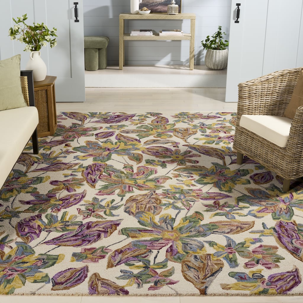 SAFAVIEH Handmade Blossom Clasien French Country Floral Wool Rug