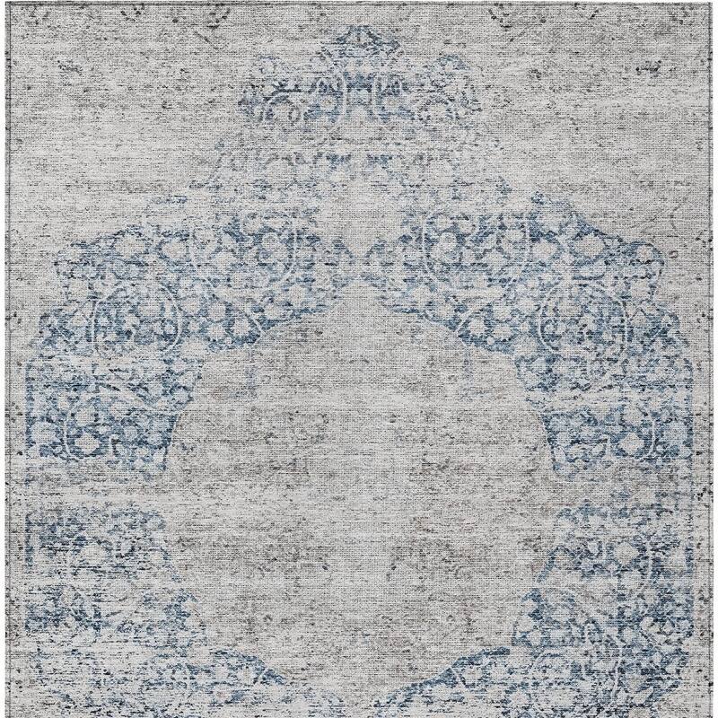 HomeRoots Oriental Traditional Rectangle Outdoor Rug