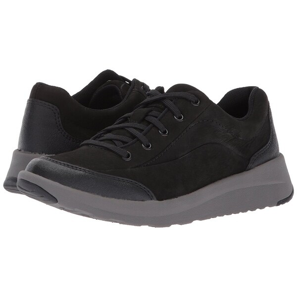 clarks fabric shoes