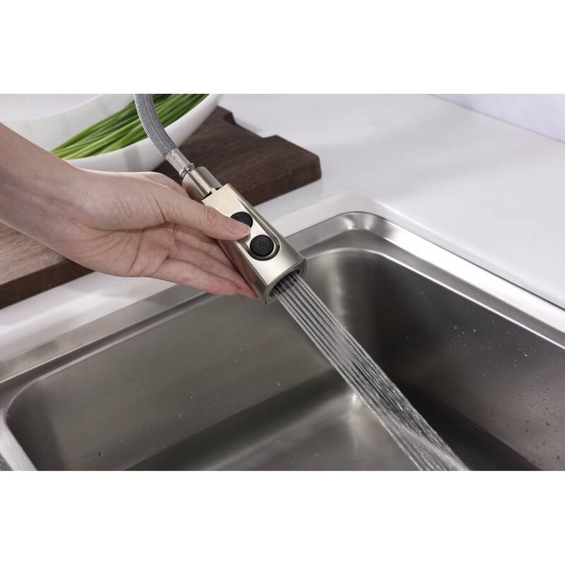 UltraFaucets Ardua Collection Single-Handle Kitchen Faucet With Pull-Down Spray