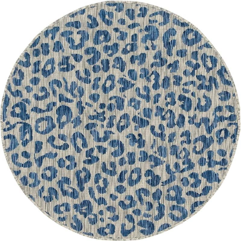 Outdoor Gallery Collection Area Rug