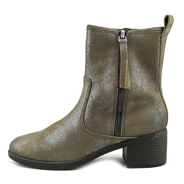 clarks nevella devon