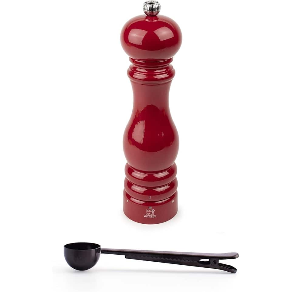 Peugeot Paris u'Select 9-inch Pepper Mill Gift Set, Passion Red - With Stainless Steel Spice Scoop/Bag Clip