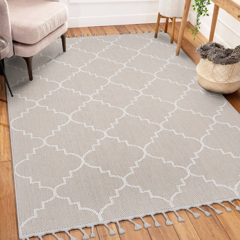 Guros Collection Ivory / Trellis Indoor / Outdoor Non-Shedding Area Rug