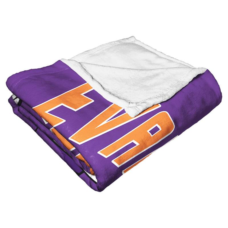NCAA Missouri Valley Alumni Silk Touch Throw Blanket