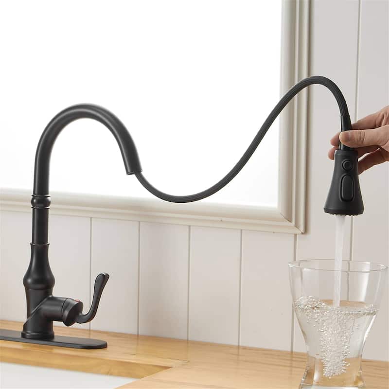 Single Handle Kitchen Faucet With Pull Down Sprayer Modern Kitchen Sink Faucets One Hole Basin Taps With Valve and Deck Plate