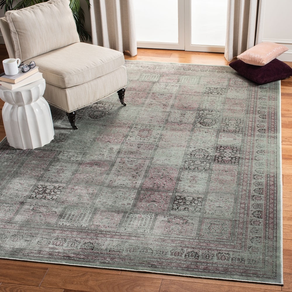 SAFAVIEH Vintage Distressed Boho Rosella Oriental Rug