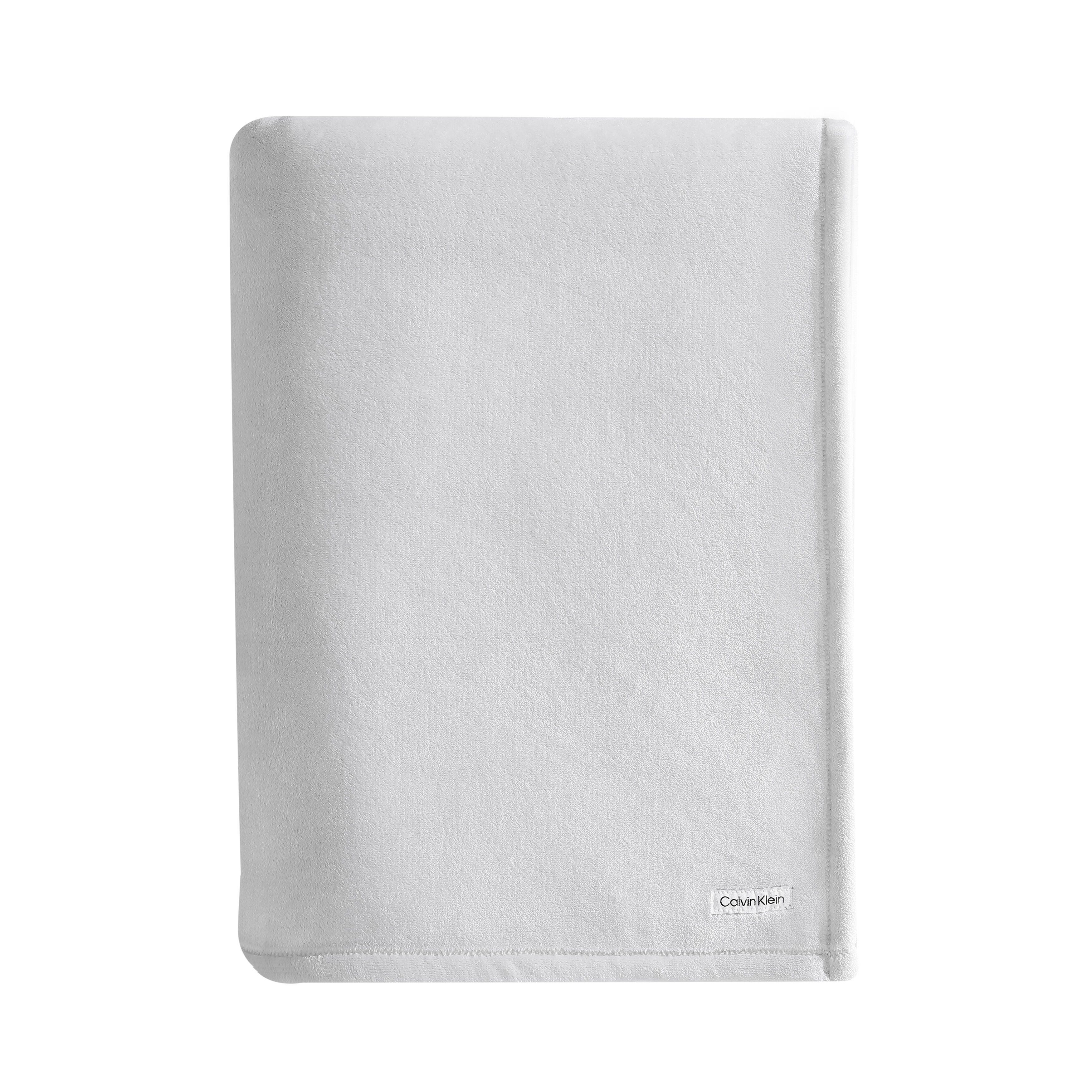 Calvin Klein Plush Solid Reversible Blanket Bed Bath Beyond 39551845