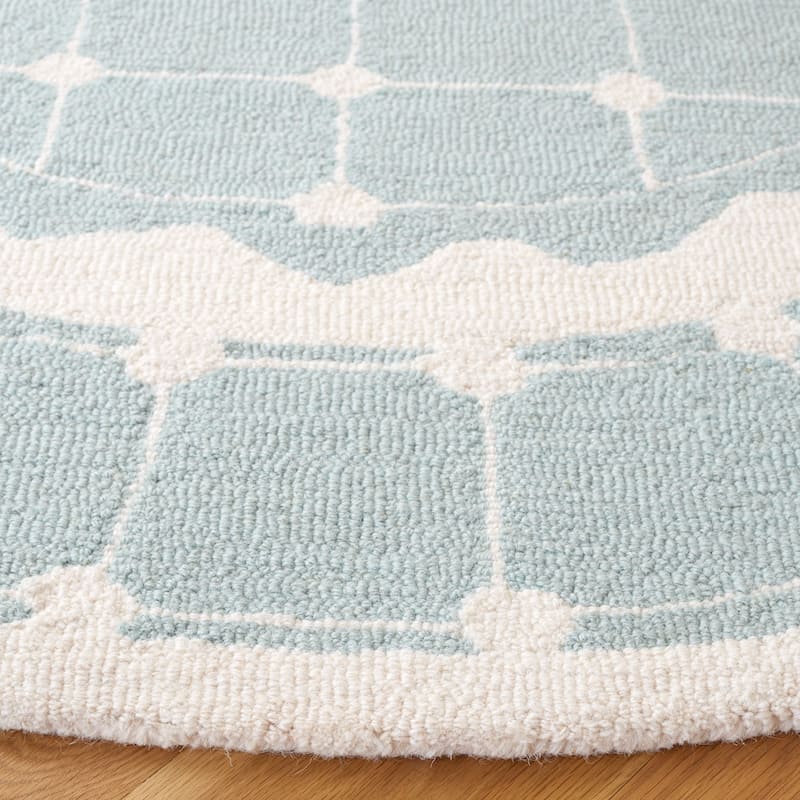 SAFAVIEH Handmade Kids Sijtske Geometric Wool Rug