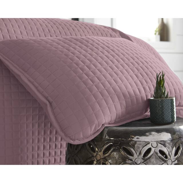 Oversized Solid 3-piece Quilt Set by Southshore Fine Linens