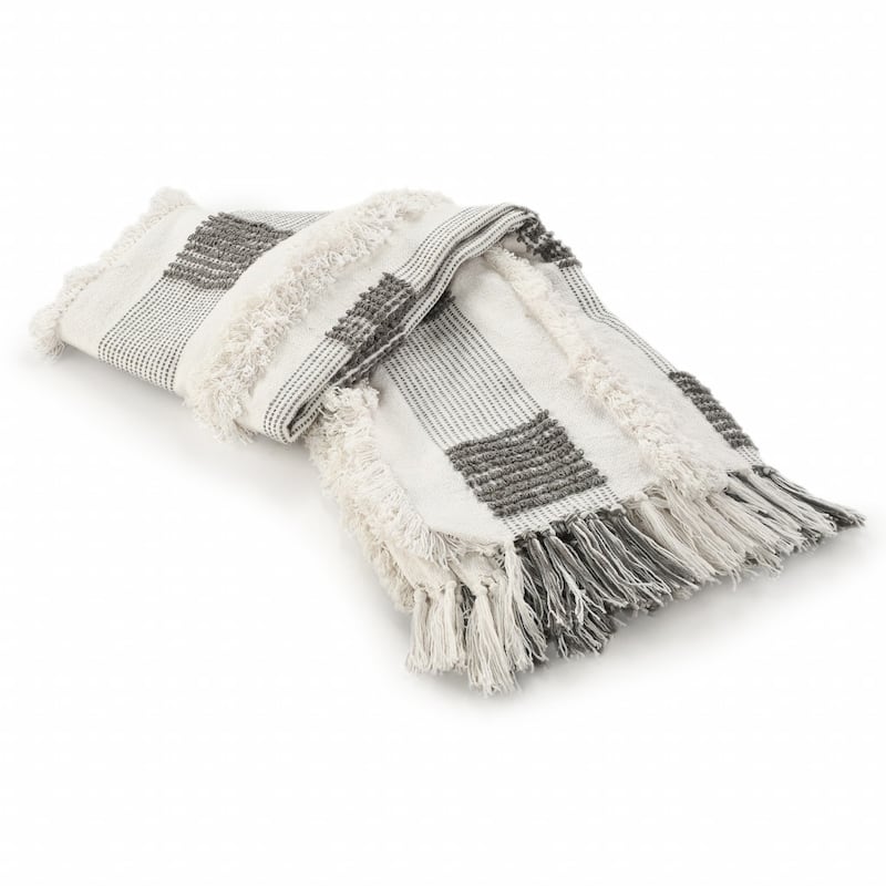 HomeRoots 60" X 50" Gray and White Woven Cotton Checkered Throw Blanket with Fringe
