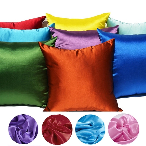 Colored zippered store pillow cases