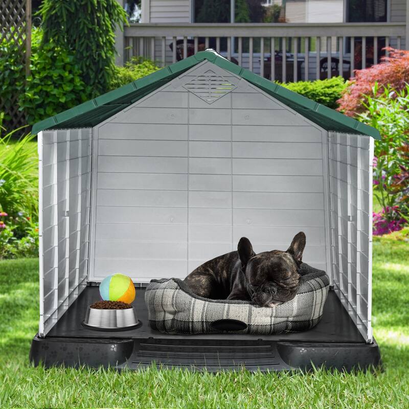 Moasis Plastic Dog House