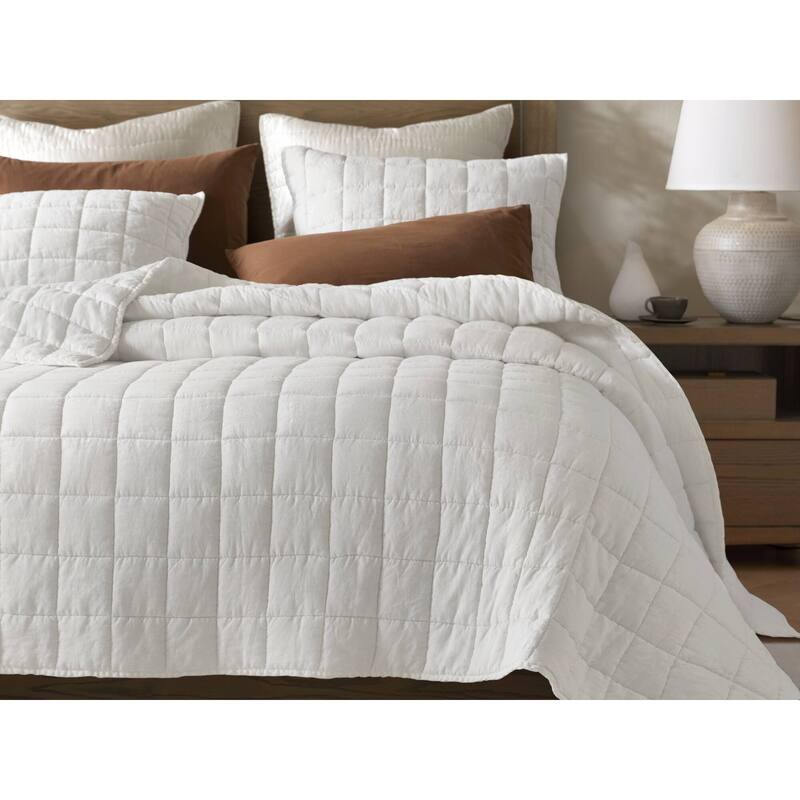 Harbor House French Flax Linen Garment Washed Quilt Set