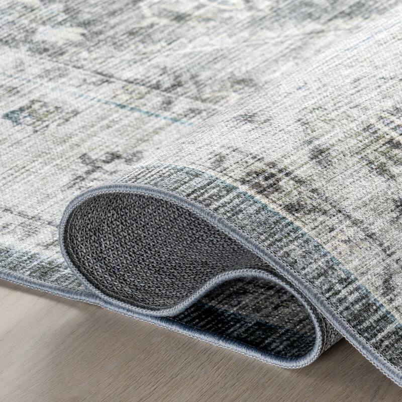 Nuloom Kaiana Medallion SplashGuard Machine Washable Area Rug