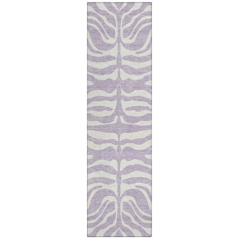 Machine Washable Indoor/ Outdoor Modern Animal Print Chantille Rug