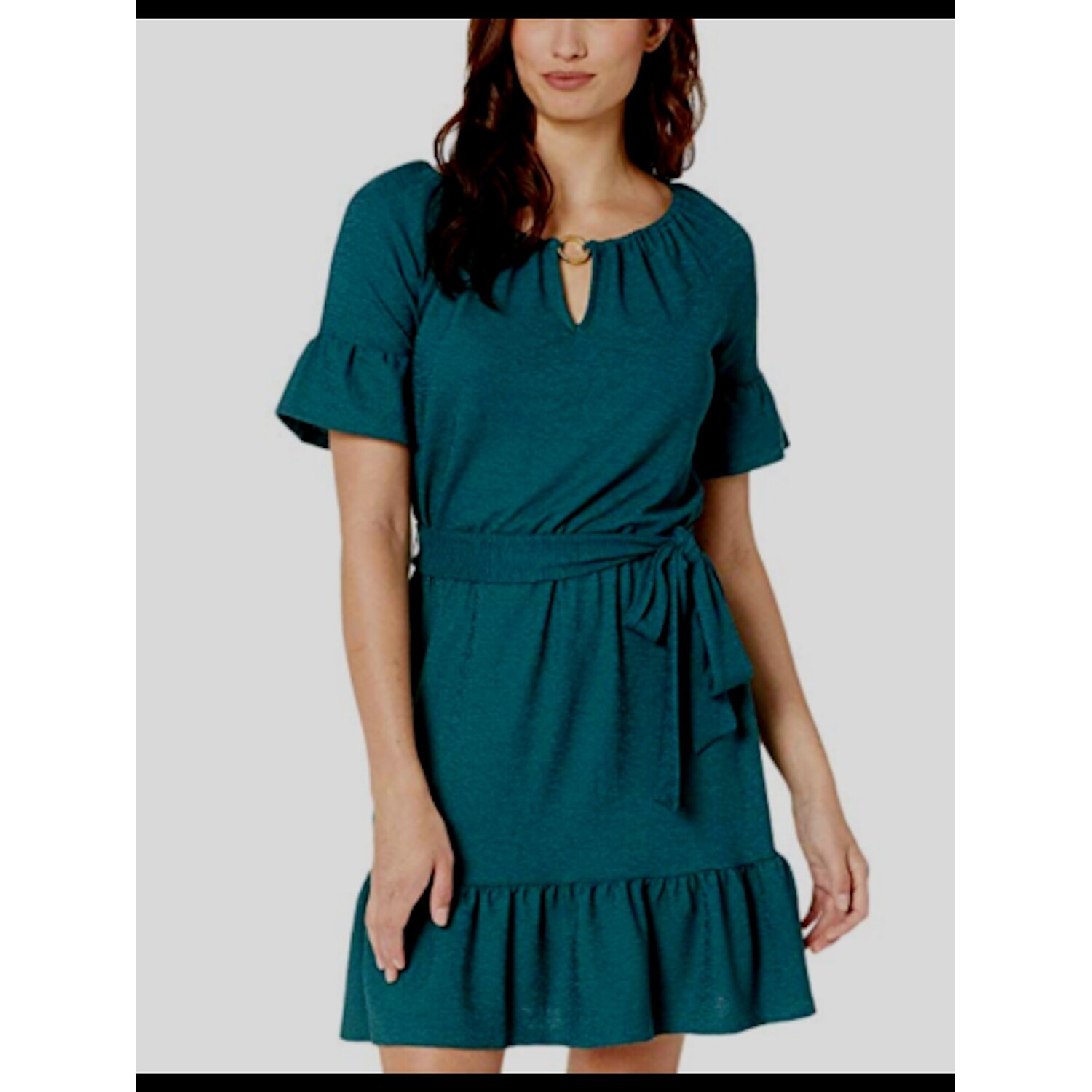 green short sleeve dress