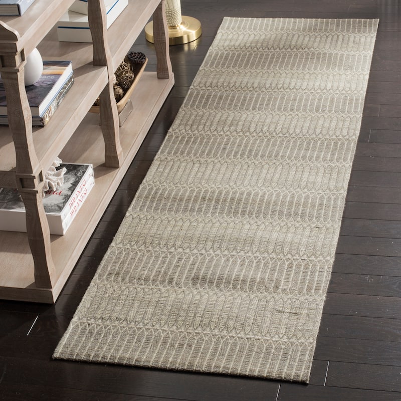 SAFAVIEH Handmade Marbella Þoranna Modern Viscose Rug - 2'3" x 8' Runner - Camel/Grey
