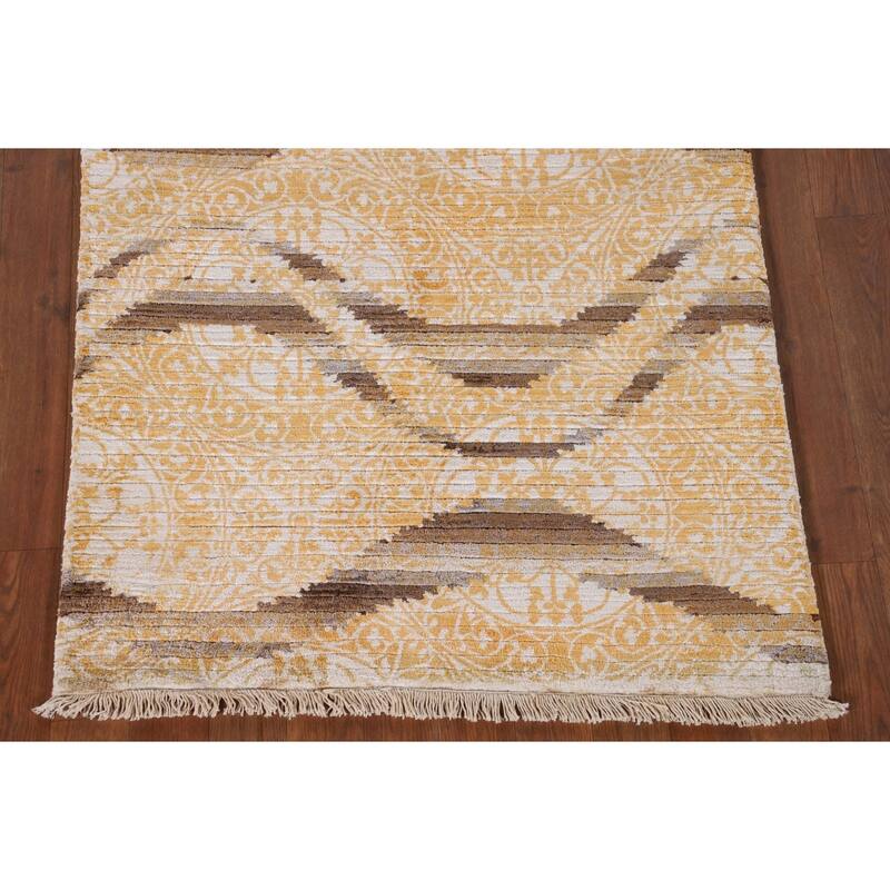 Abstract Oriental Accent Rug Handmade Striped Wool Carpet - 2'9"x 5'1"