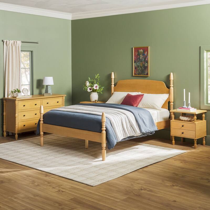 Walker Edison Queen Bed with Dresser and 2-Drawer Nightstands Bedroom Set