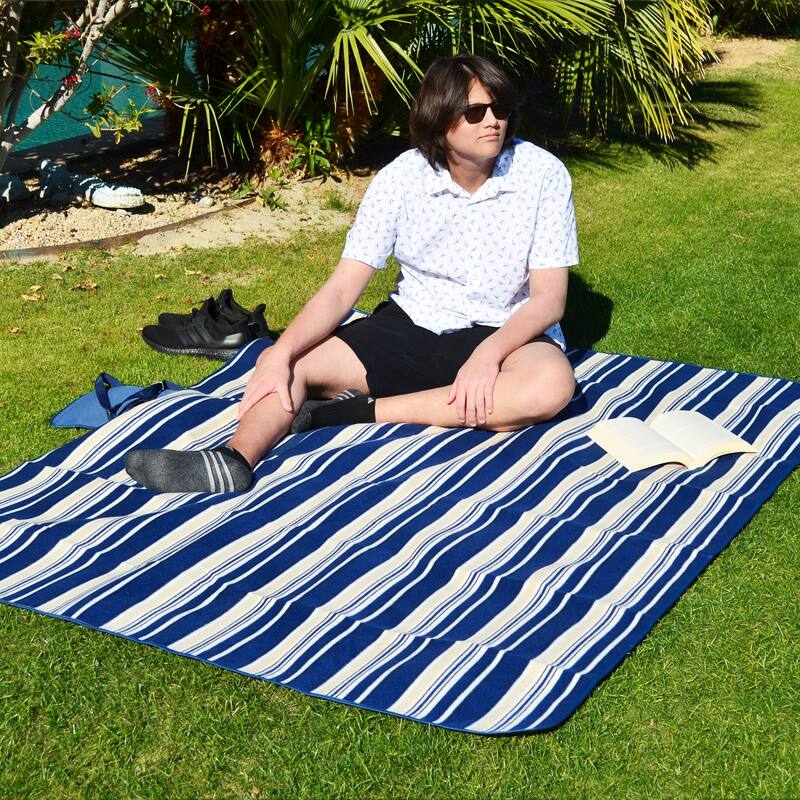 Picnic At Ascot Extra large Picnic Blanket 80" x 60"
