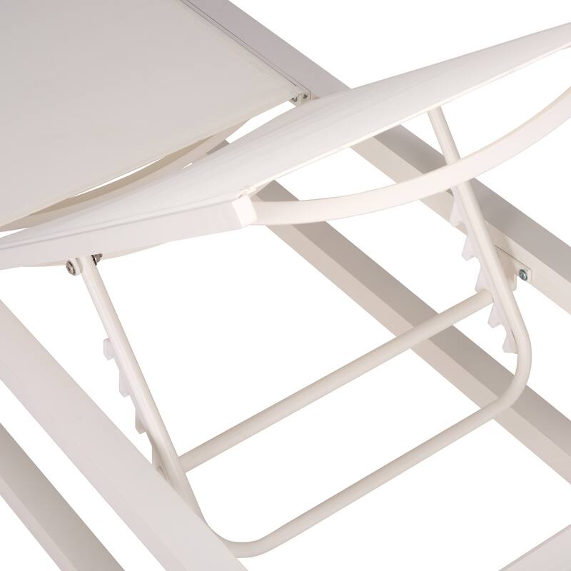 SAFAVIEH Outdoor Living Logan Aluminum Lounger - 79"W x 27"D x 14"H