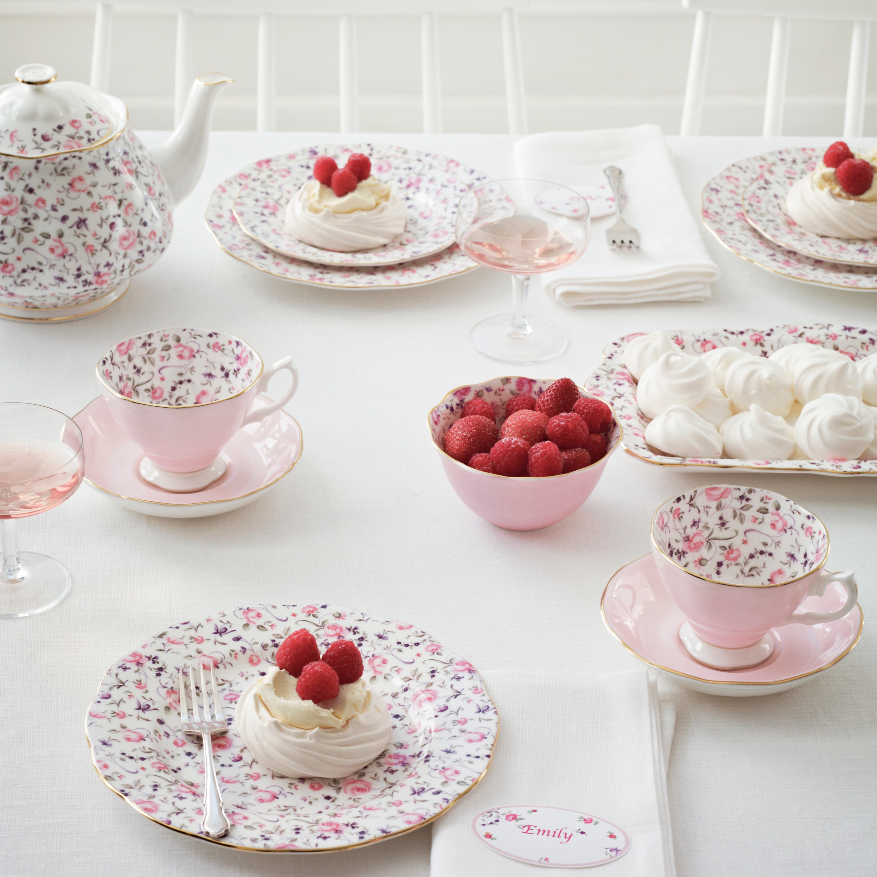 Royal Albert Rose Confetti 5-piece Place Setting - On Sale - Bed 
