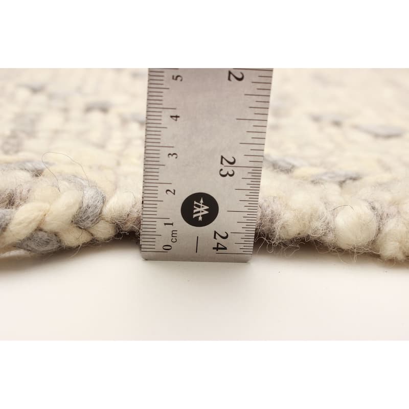 Sienna Taupe Rug 5'5" x 7'9" - 5'5 x 7'9