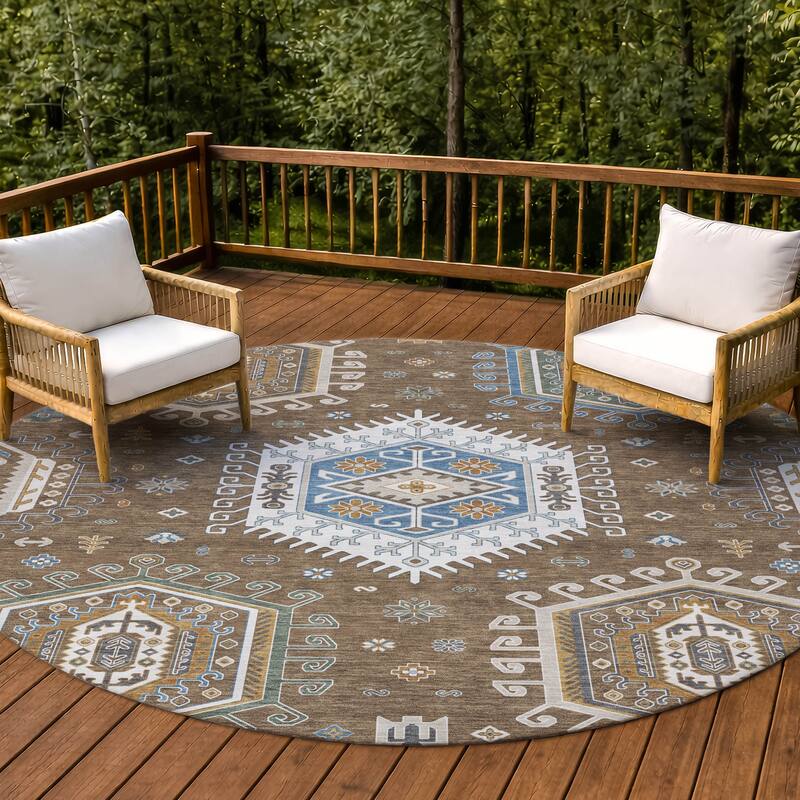 Machine Washable Indoor/ Outdoor Global Akron Chantille Rug - Brown - 8' x 8'