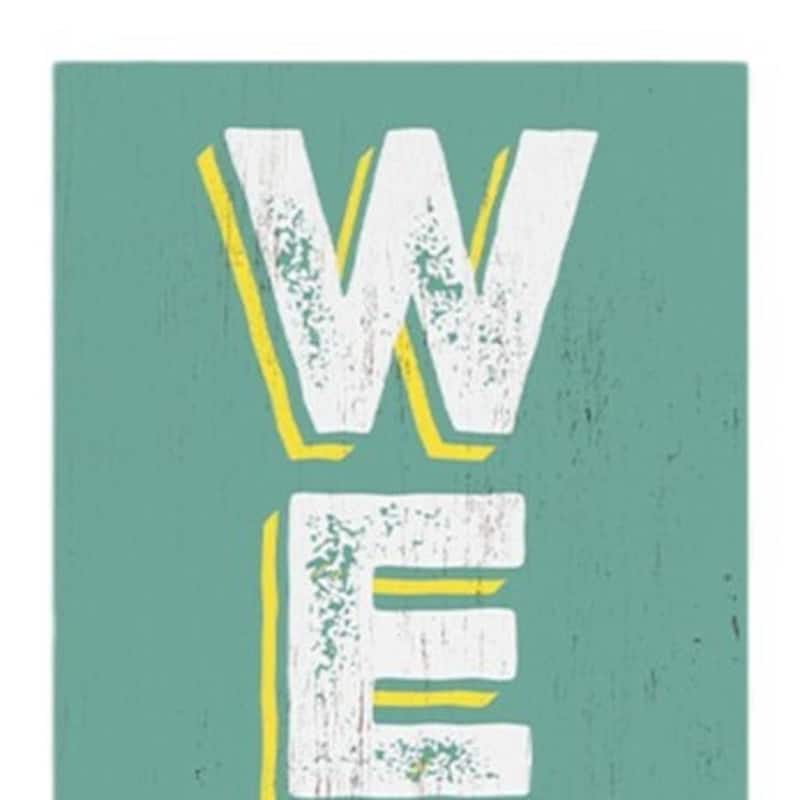 HomeRoots 36" Green Solid Wood Floral Bouquet Welcome Porch Sign