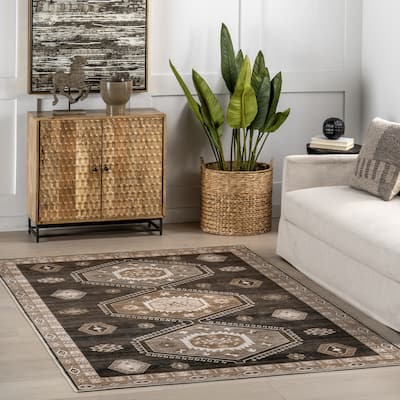 Nuloom Anette SplashGuard Vintage Medallion Machine Washable Area Rug