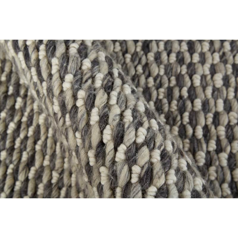Grand Bazaar Genet Hand Woven Solid Transitional Area Rug