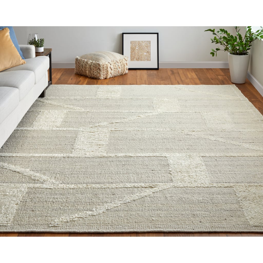 Grand Bazaar Saena Hand Woven Geometric Transitional Area Rug