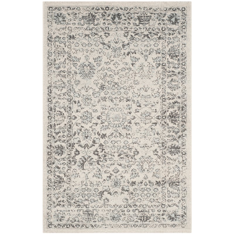 SAFAVIEH Carmel Lilianka Vintage Boho Distressed Oriental Rug - 4' x 6' - Beige/Blue