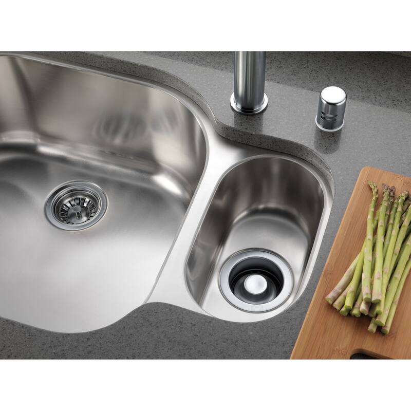 Delta 3-1/2" Basket Strainer