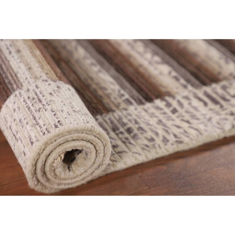 Abstract / Modern Accent Rug Hand-Knotted Wool Carpet - 2'8"x 4'10"