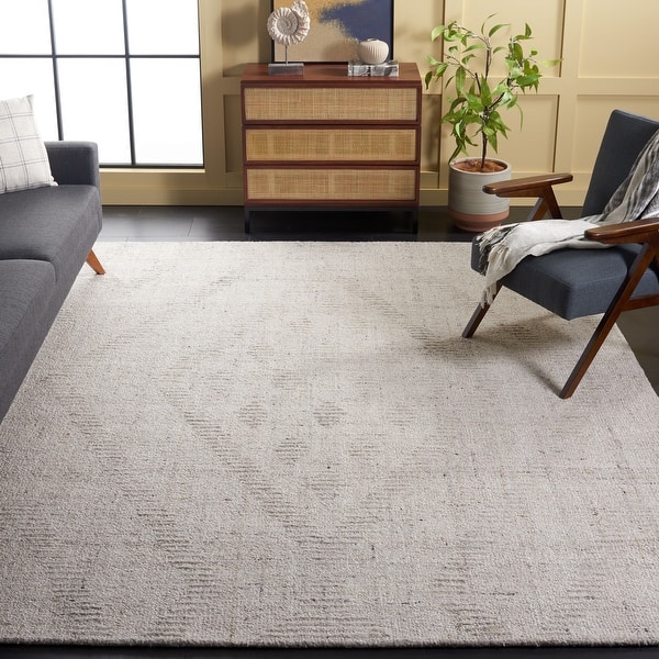 slide 2 of 16, SAFAVIEH Handmade Abstract Malve Rug