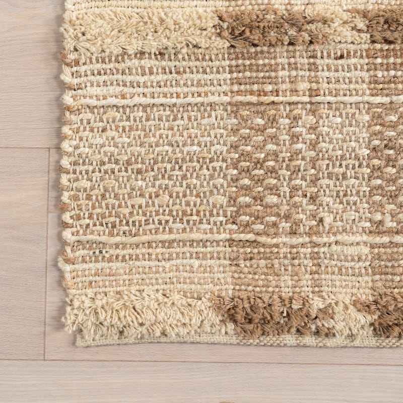 Nuloom Blakley Textured Plaid Jute Area Rug