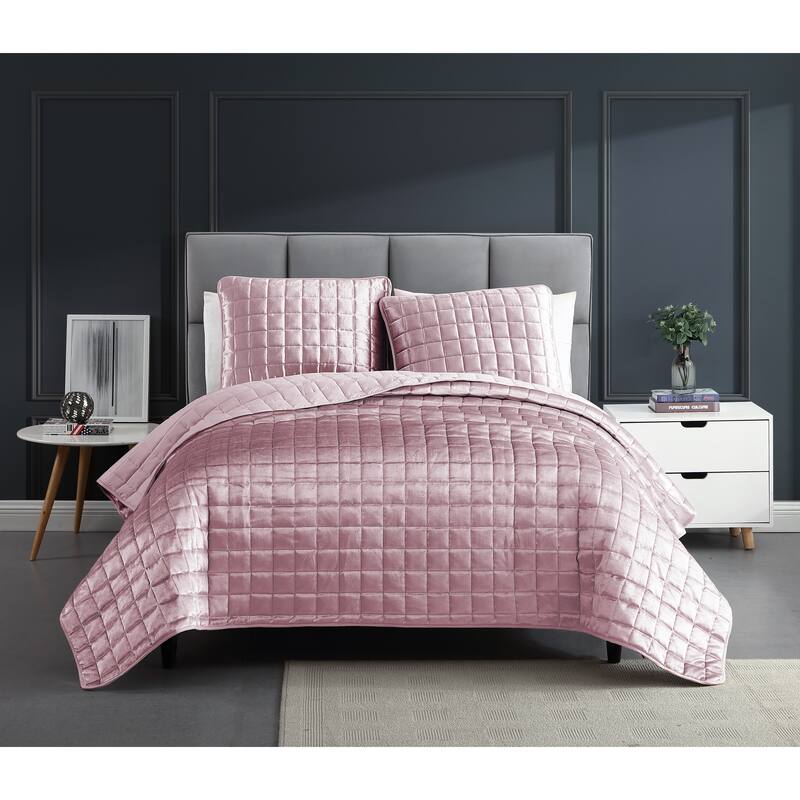 Riverbrook Home Lyndon 3-Piece Quilt Set - Blush - King