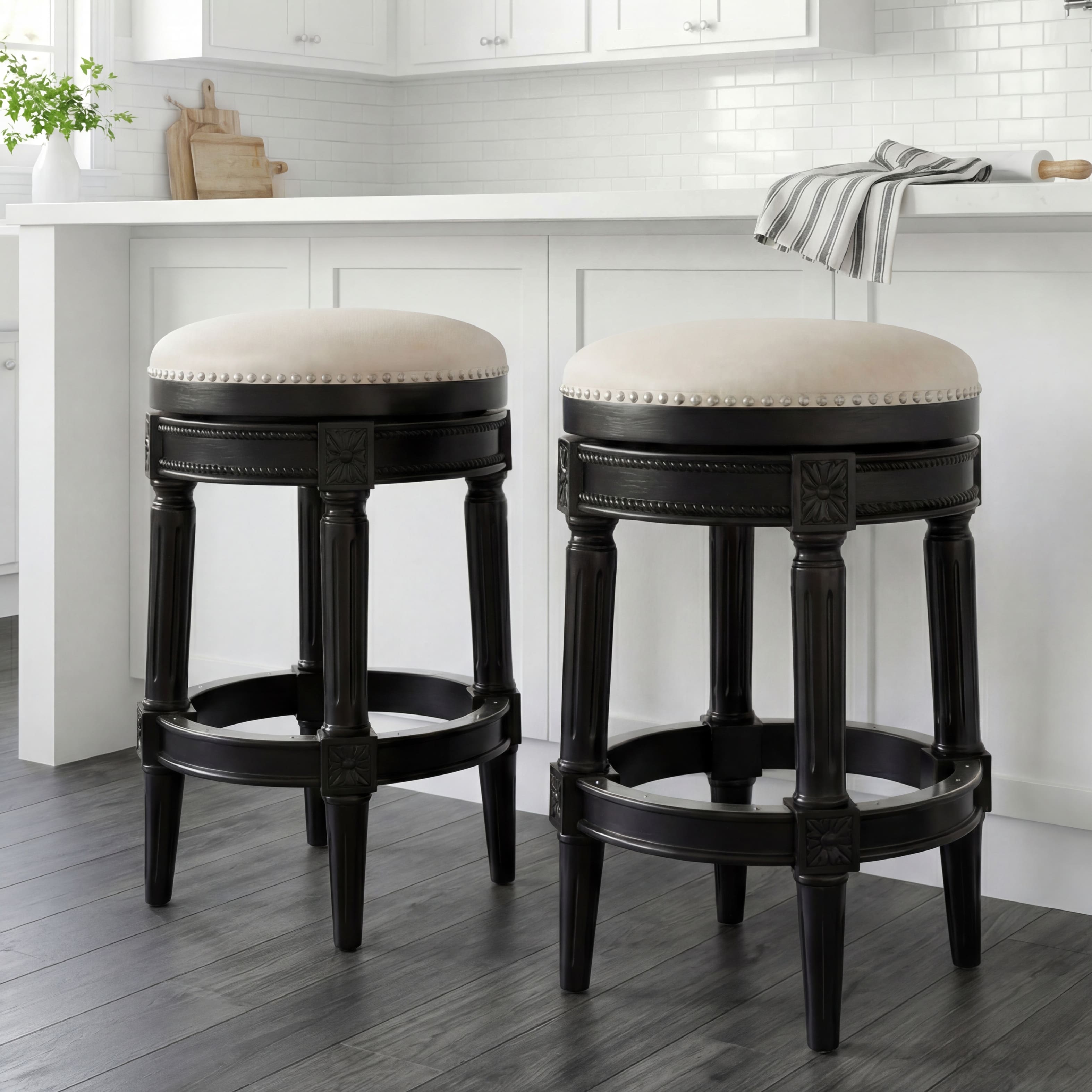 Option Obsidian Black/Antique Ivory Seat