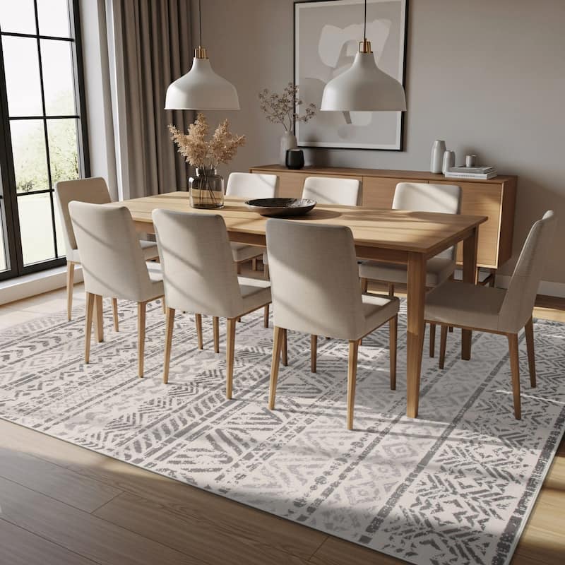 The Curated Nomad Midtown Geometric Distressed Bohemian Rug