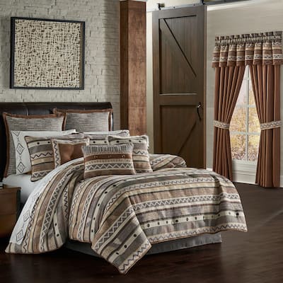 J. Queen New York Timber Comforter Set