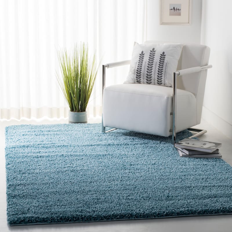 SAFAVIEH California Shag Izat 2-inch Thick Area Rug - 5'3" x 7'6" - Turquoise