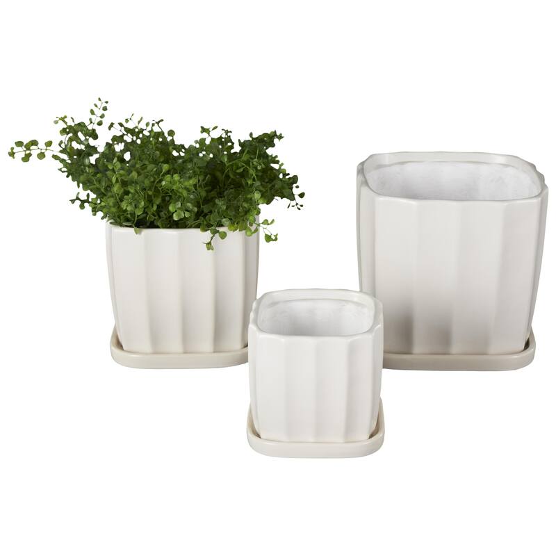 Black or White Ceramic Ribbed Indoor Outdoor Planter with Attached Saucer (Set of 3)