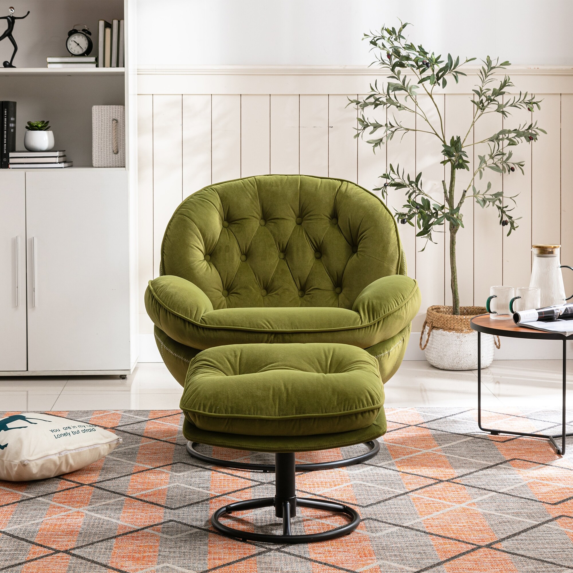 Small tv on sale chair